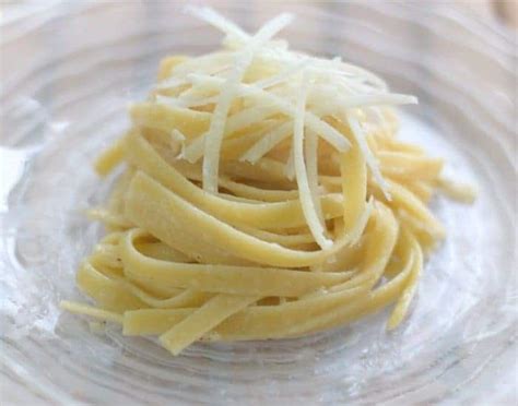   Cacio e Pepe: An Unexpectedly Complex Celebration of Simplicity