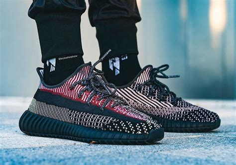 Are Yeezys Good Running Shoes? Exploring the Intersection of Fashion and Functionality