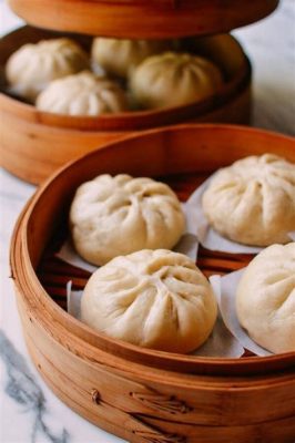  Steamed Baozi Filled With Fragrant Pork and Sweet Juicy Dates: A Delectable Dance Between Savory and Sweet?