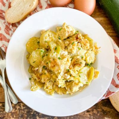  Zarangollo! A Symphony of Zucchini and Eggs Cooked to Golden Perfection